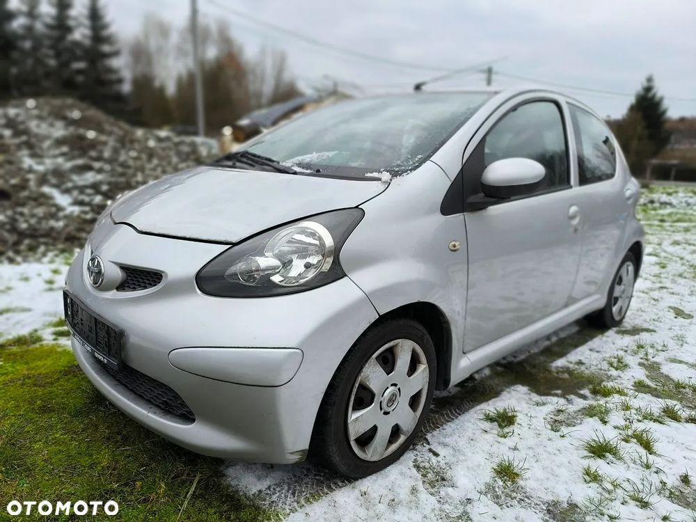Toyota Aygo City - 2