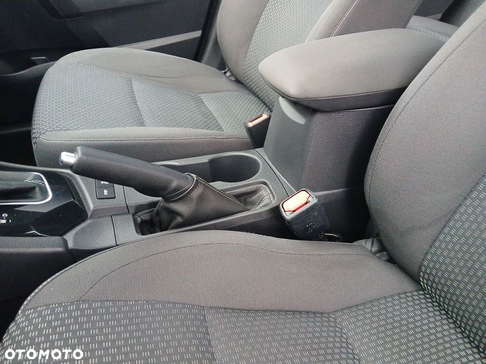 Toyota Corolla 1.6 Comfort MS - 37