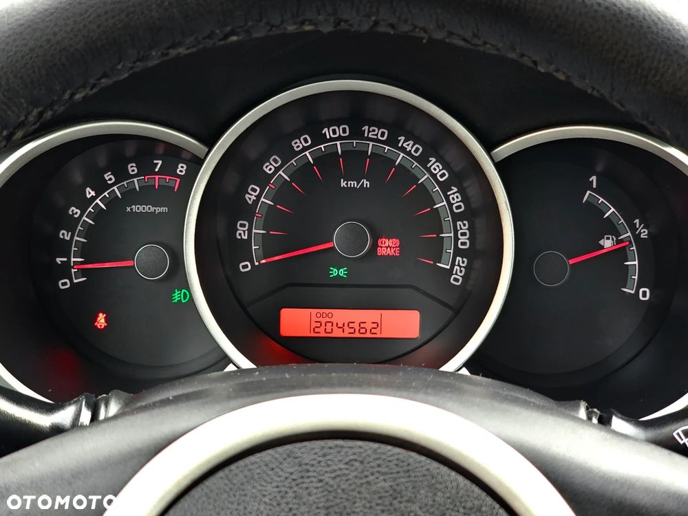 Kia Venga 1.4 CVVT ISG Vision - 12