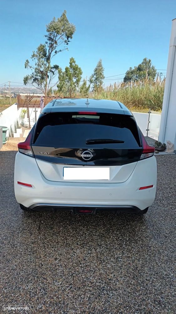 Nissan Leaf - 2