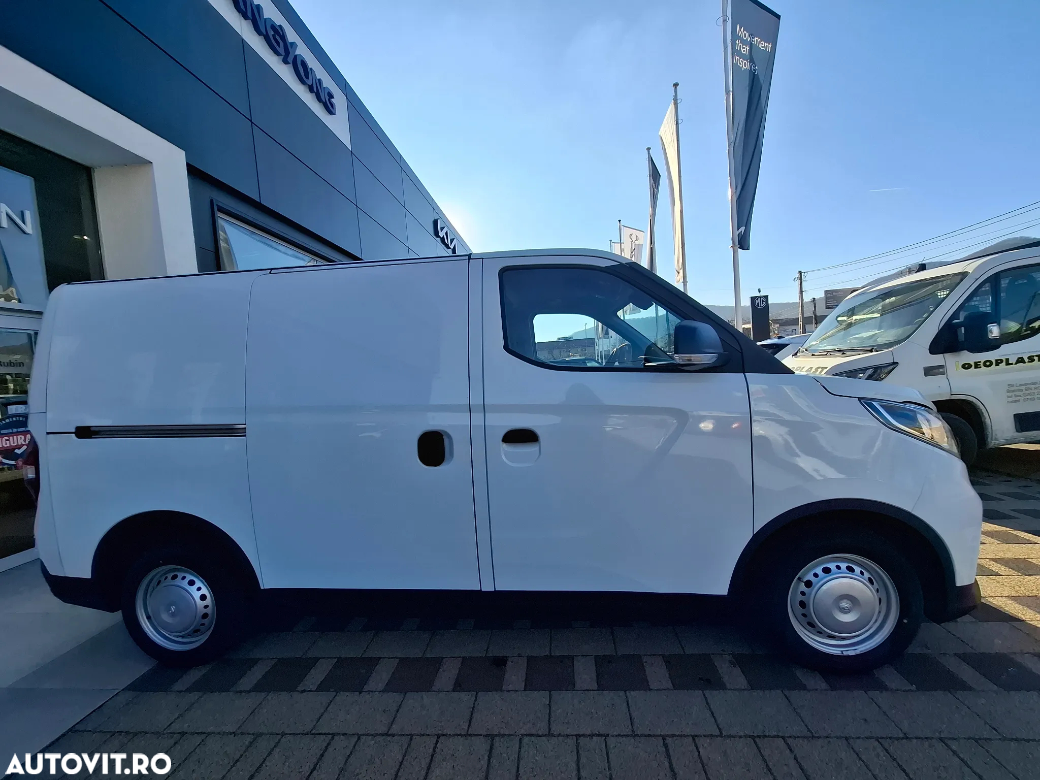 Maxus MAXUS e DELIVER 3 SWB 50.23KW - 4