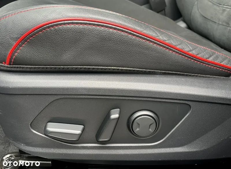 Hyundai Tucson 1.6 T-GDi HEV 2WD N Line - 23