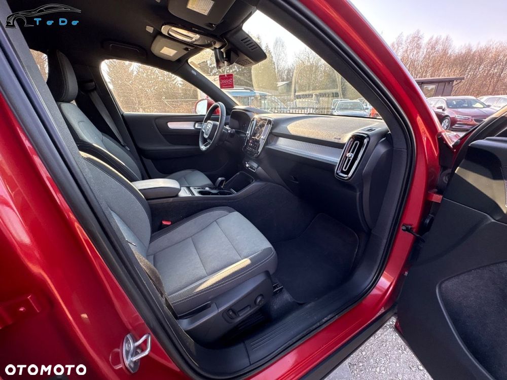 Volvo XC 40 B5 B AWD Geartronic Inscription - 29