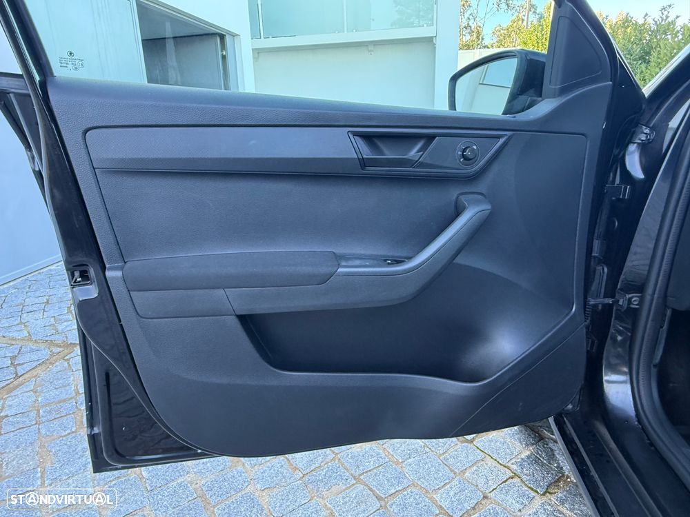 Skoda Fabia Break 1.0 Active - 17