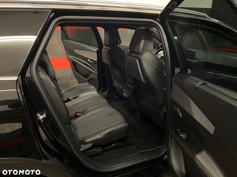 Peugeot 5008 2.0 BlueHDi Allure 7os - 32