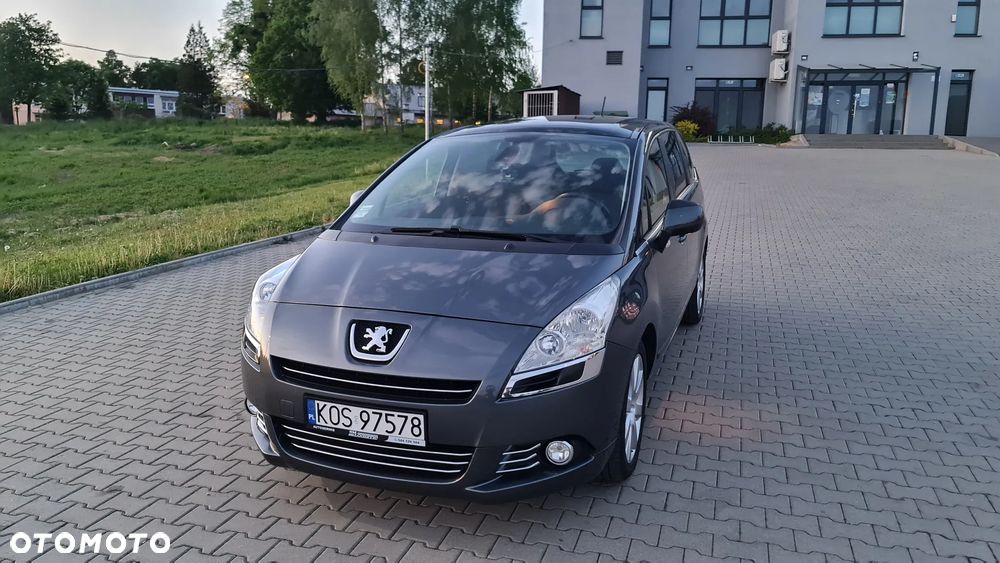 Peugeot 5008 1.6 THP Premium + - 34