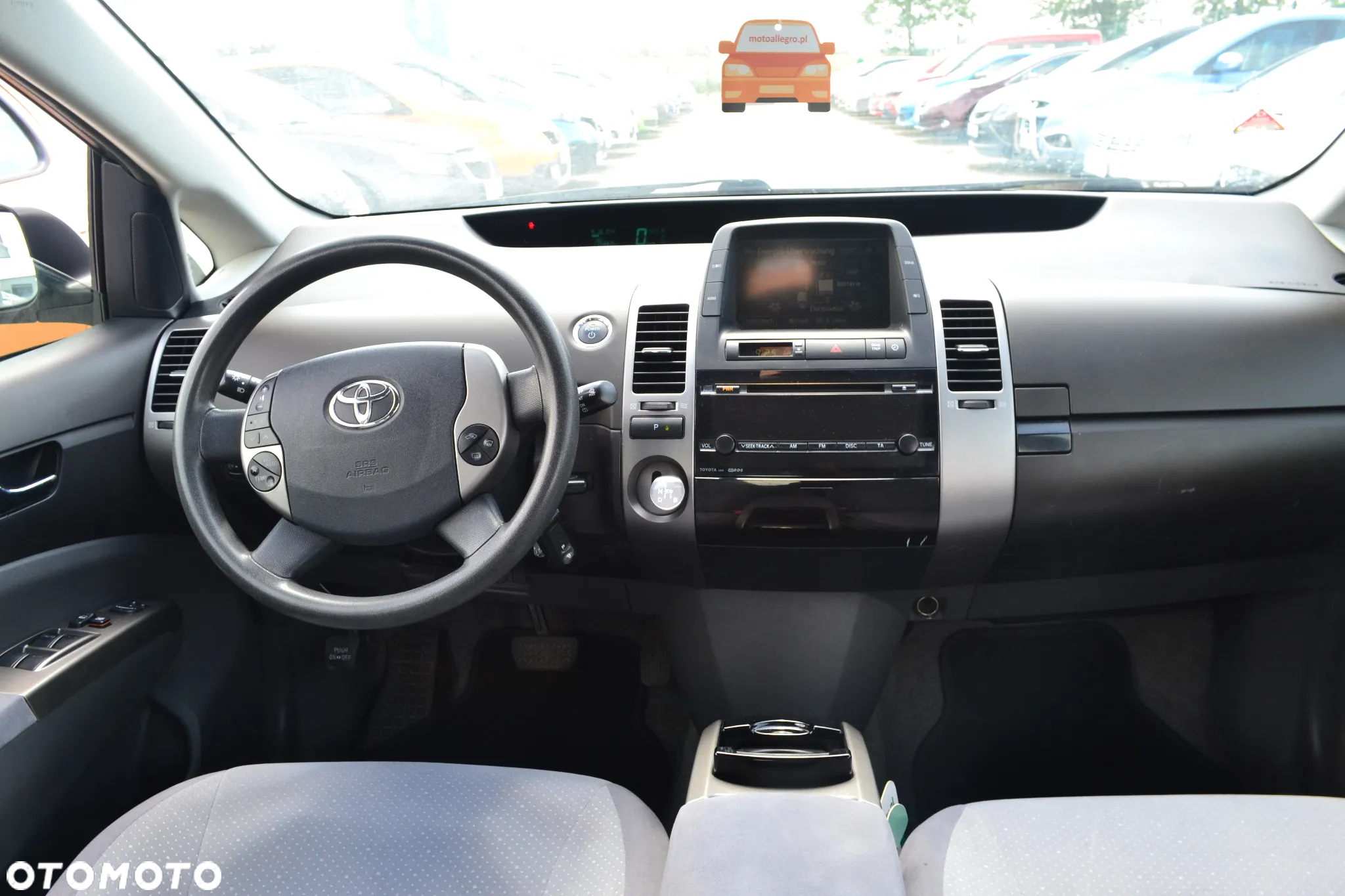Toyota Prius - 8