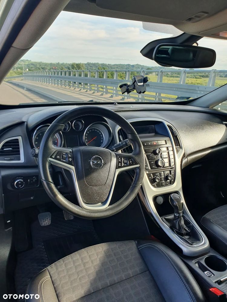 Opel Astra - 12