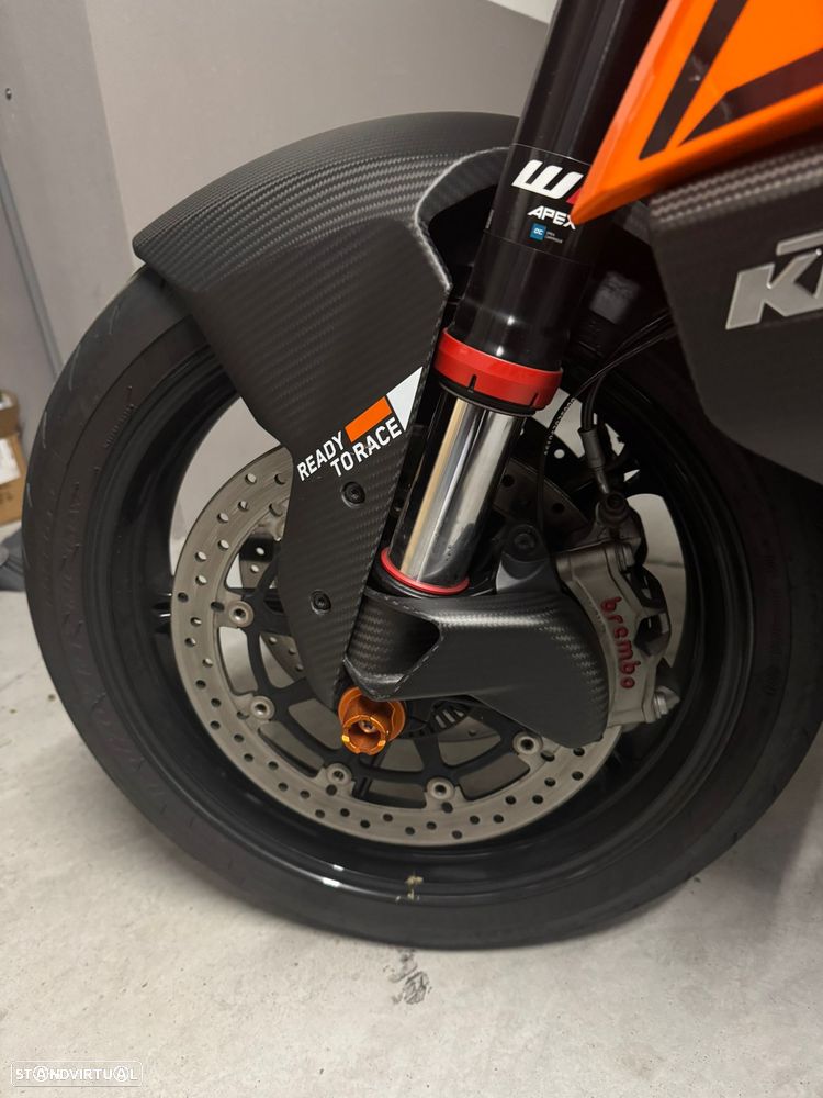 KTM 1390 Super Duke R - 9