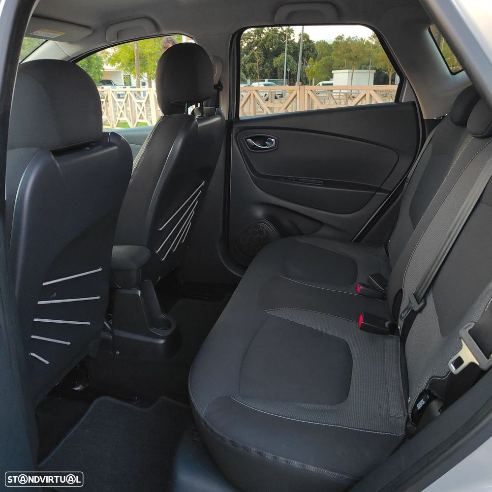 Renault Captur 1.5 dCi Exclusive - 9