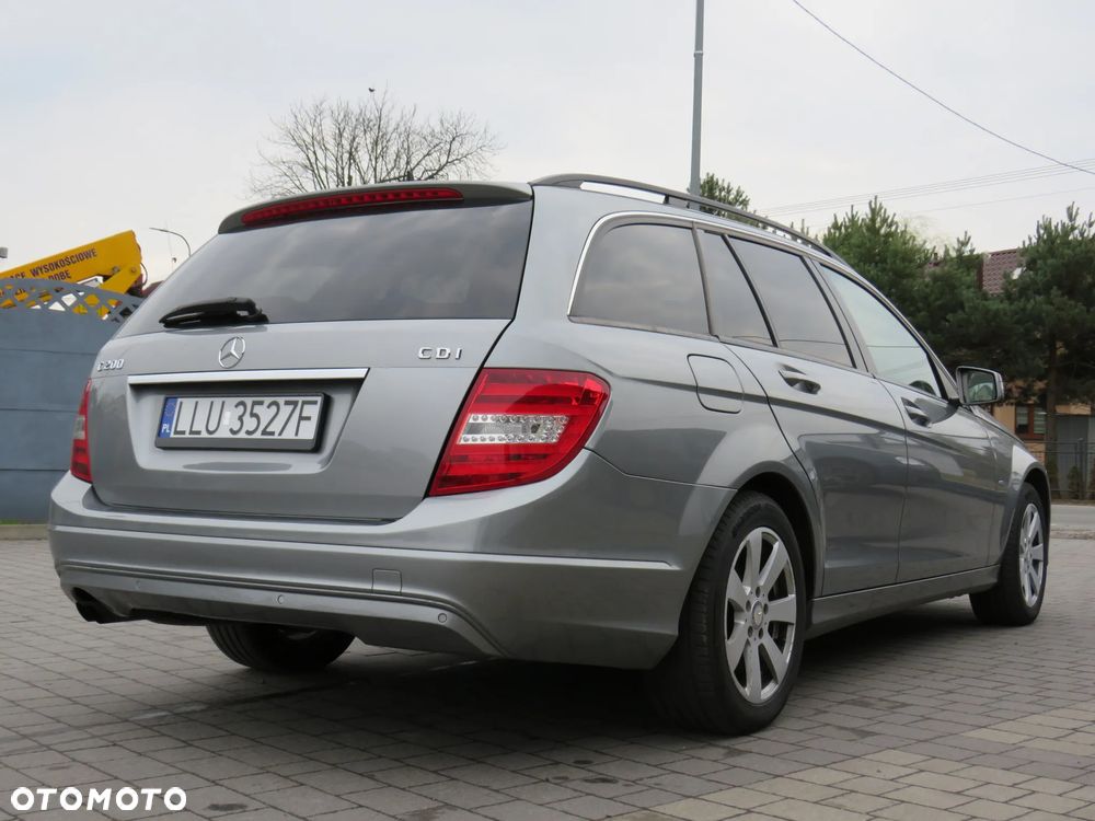 Mercedes-Benz Klasa C 200 CDI DPF BlueEFFICIENCY - 15