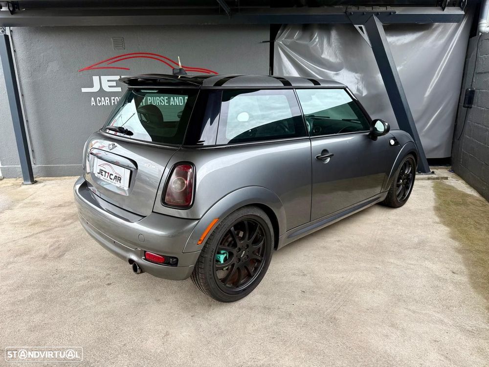 MINI 3 Portas Cooper D - 5