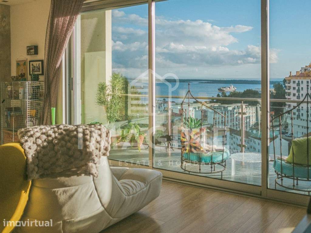 Apartamento T2 (3 assoalhadas) com terraço e magnífica vista para o... - Grande imagem: 2/30