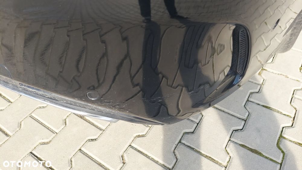 Mercedes-Benz Klasa C 180 (BlueTEC) d 7G-TRONIC AMG Line - 7