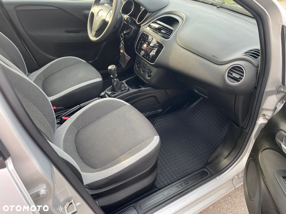 Fiat Punto - 12