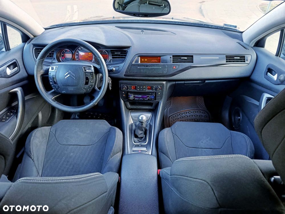 Citroën C5 HDi 140 FAP Confort - 7