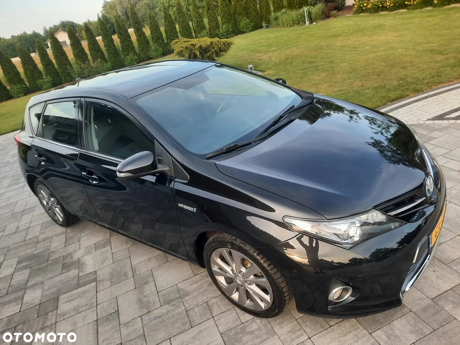 Toyota Auris 1.8 VVT-i Hybrid Automatik Edition - 4