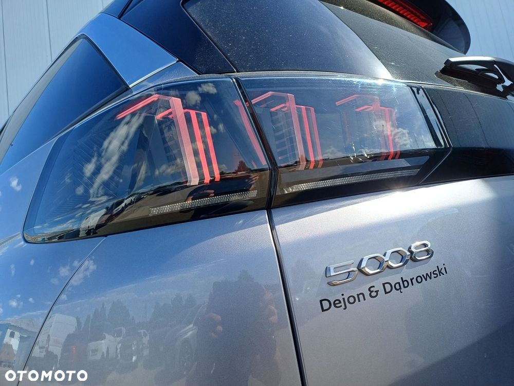 Peugeot 5008 - 11