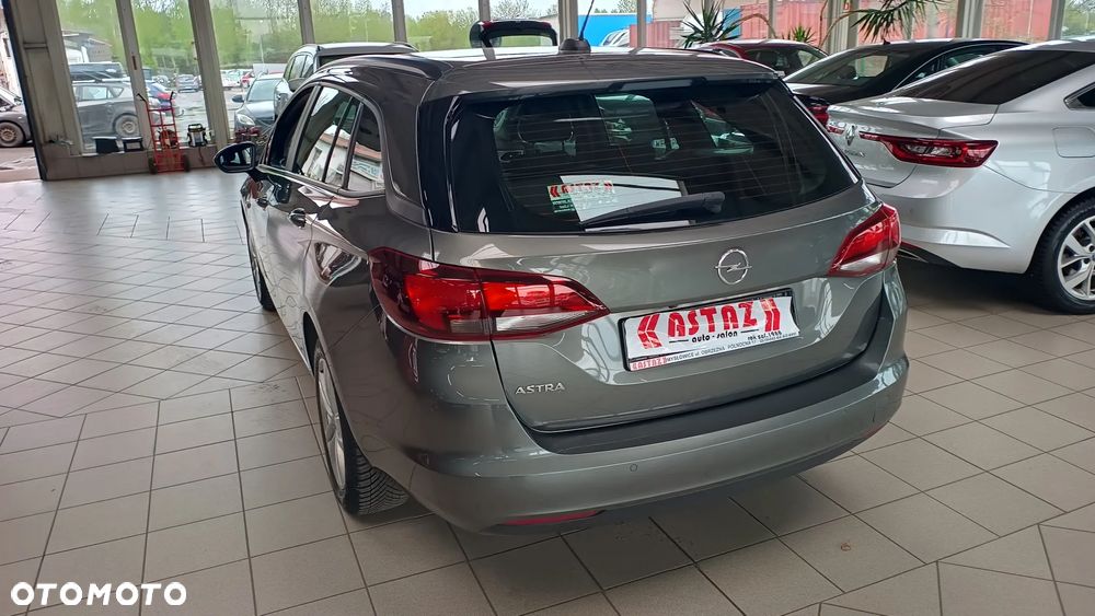 Opel Astra V 1.2 T Edition S&S - 10