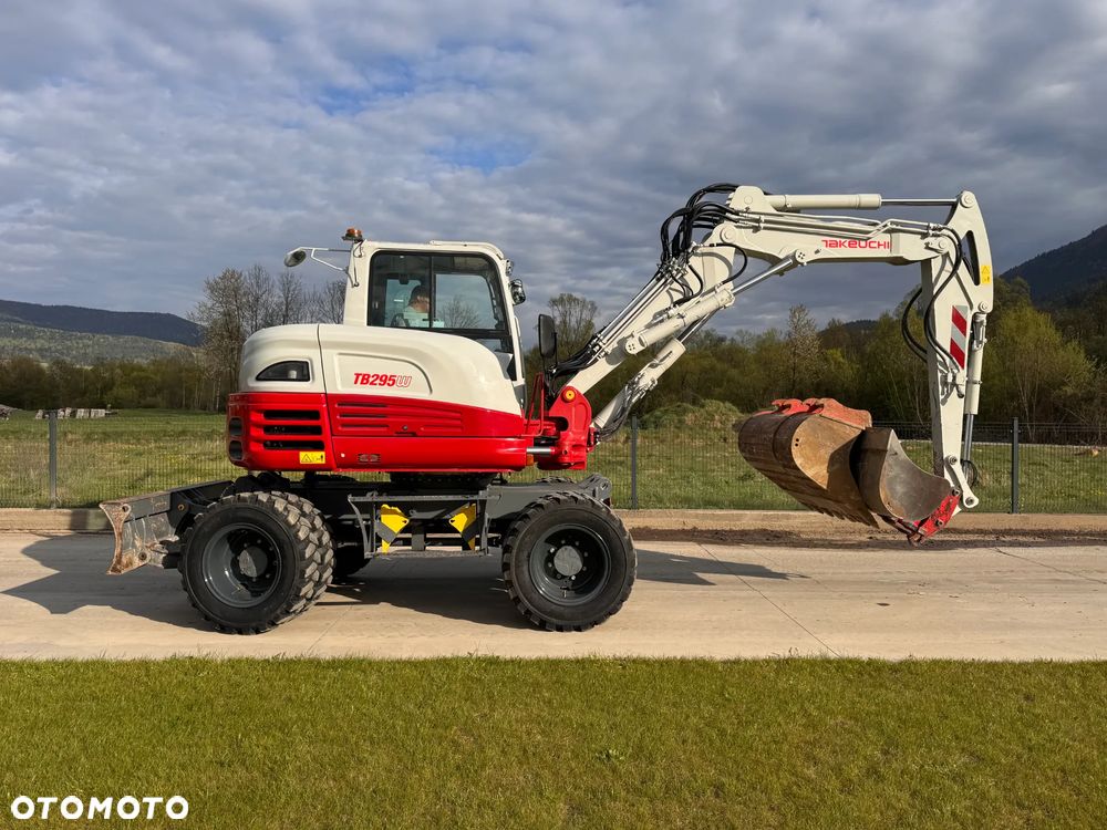 Takeuchi TB 295w - 2