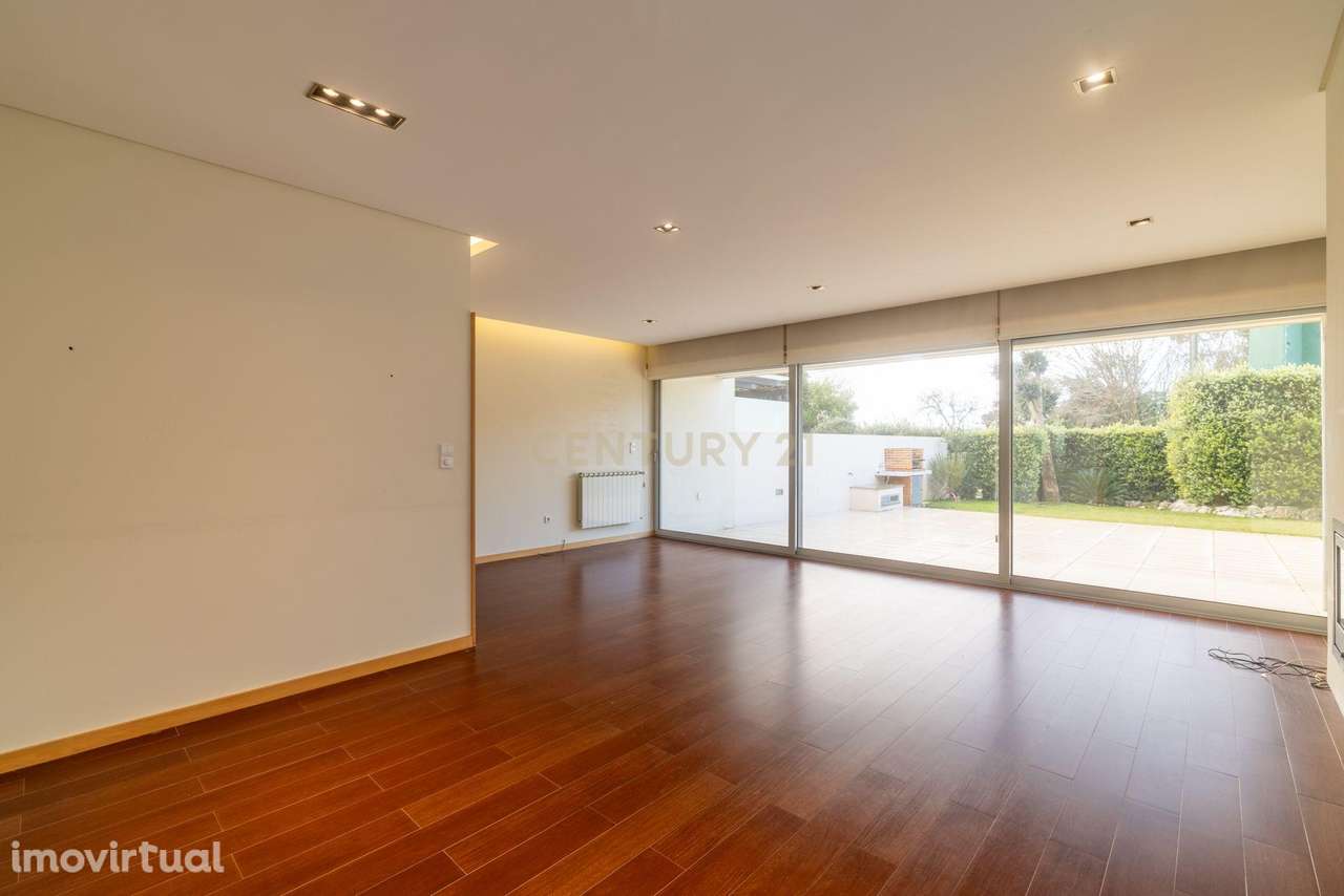 Moradia T4 em Arcozelo - Grande imagem: 4/57