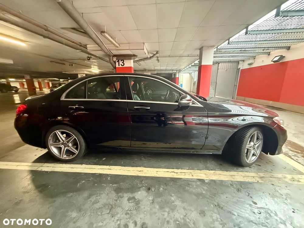 Mercedes-Benz Klasa C 300 9G-TRONIC Avantgarde - 10