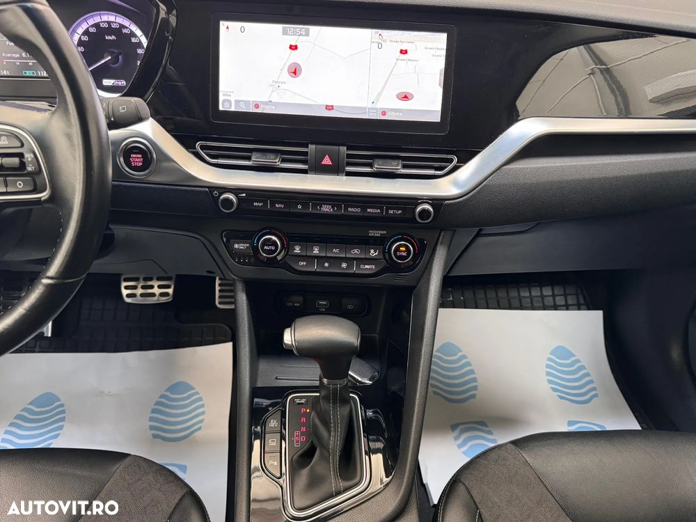 Kia Niro - 12