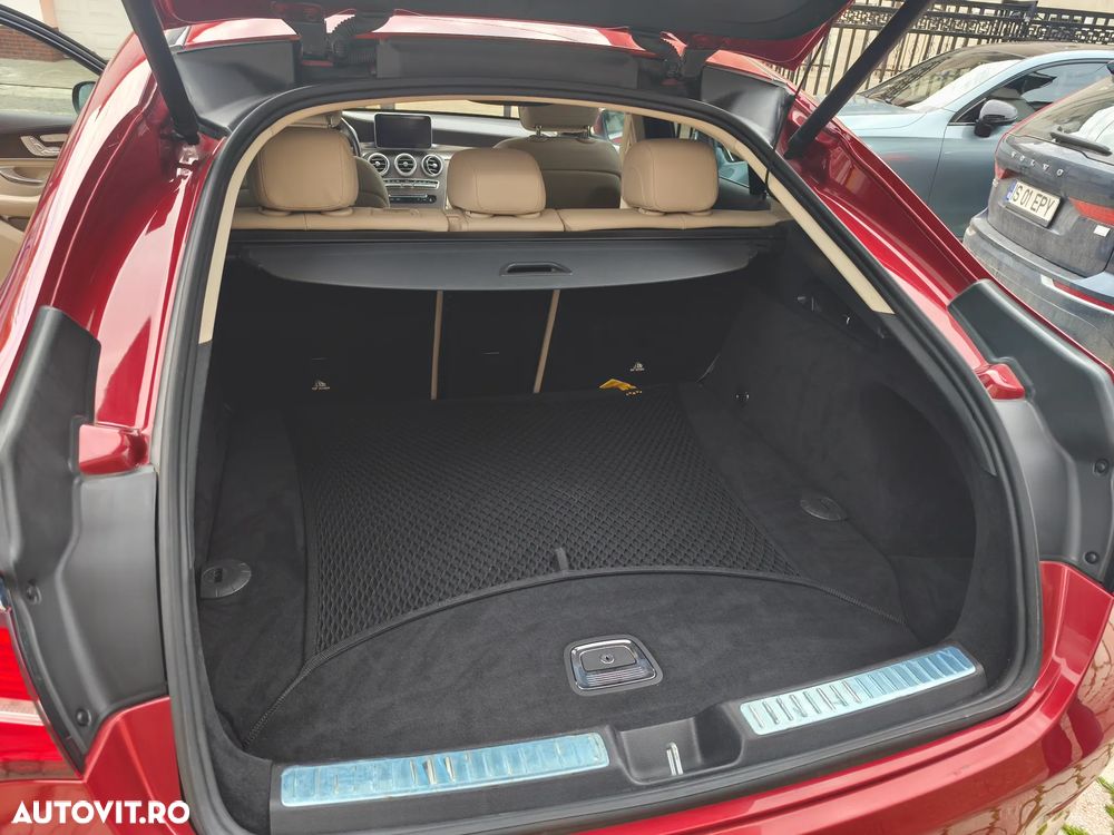 Mercedes-Benz GLC 250 4MATIC - 11