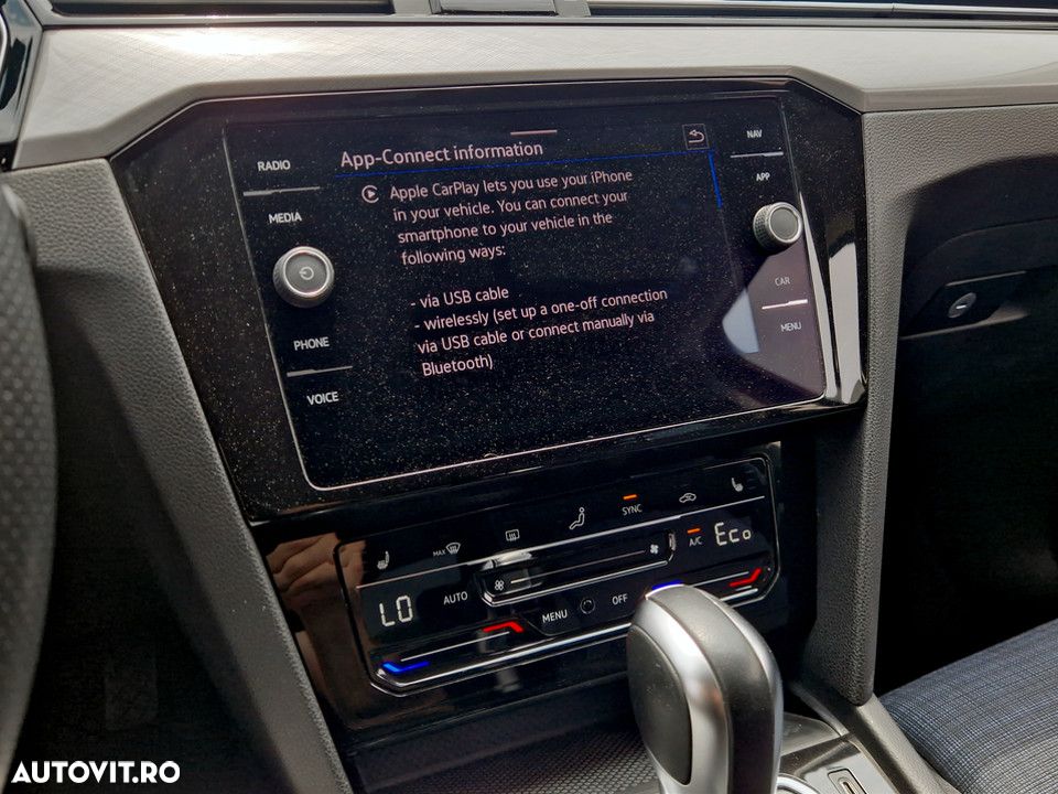 Volkswagen Passat - 23