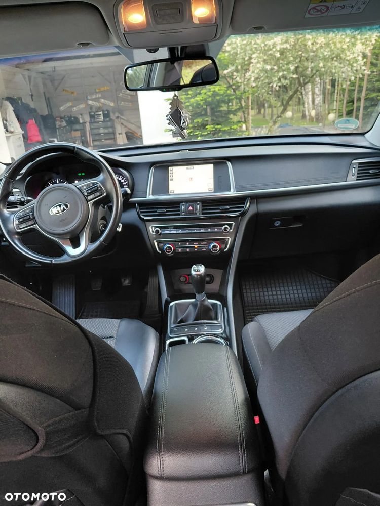 Kia Optima - 6