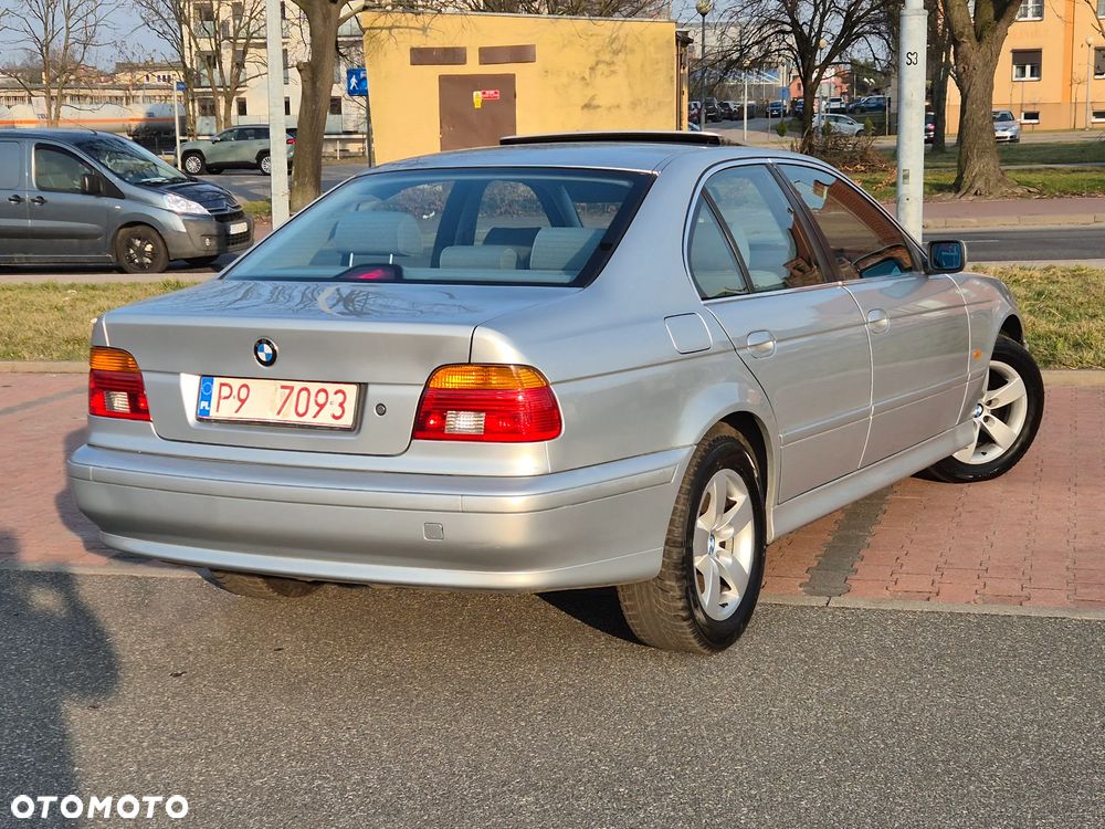 BMW Seria 5 - 37
