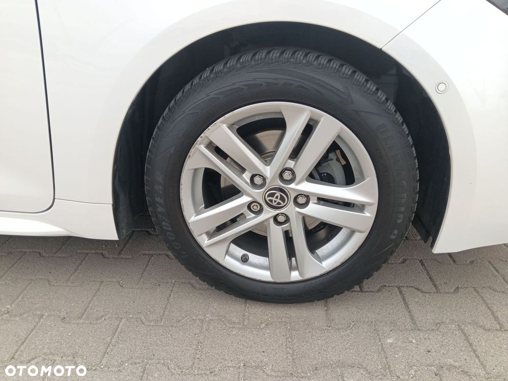 Toyota Corolla - 10