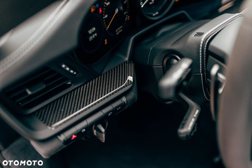 Porsche 911 GT3 - 18