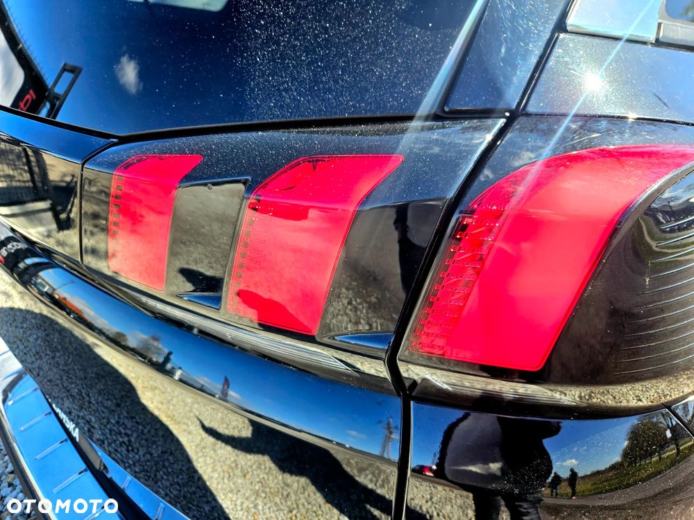 Peugeot 5008 THP 165 EAT6 Stop & Start Allure - 22