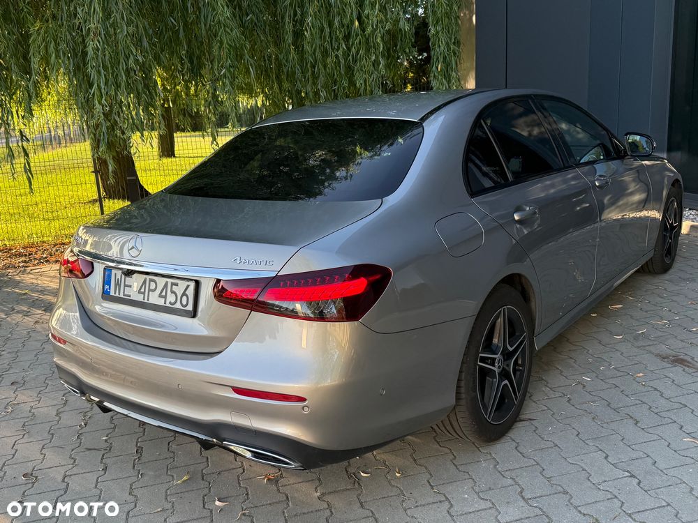 Mercedes-Benz Klasa E 220 d 4-Matic AMG - 17