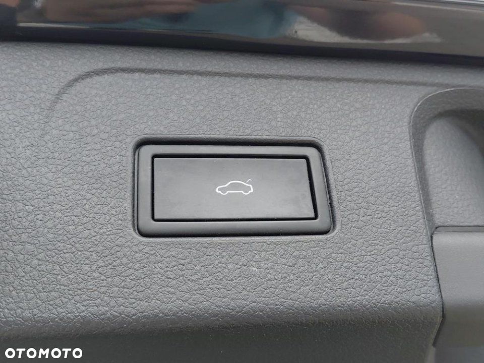 Volkswagen Passat - 12