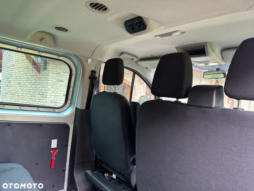 Ford Transit Custom 290 L2H1 Limited - 17