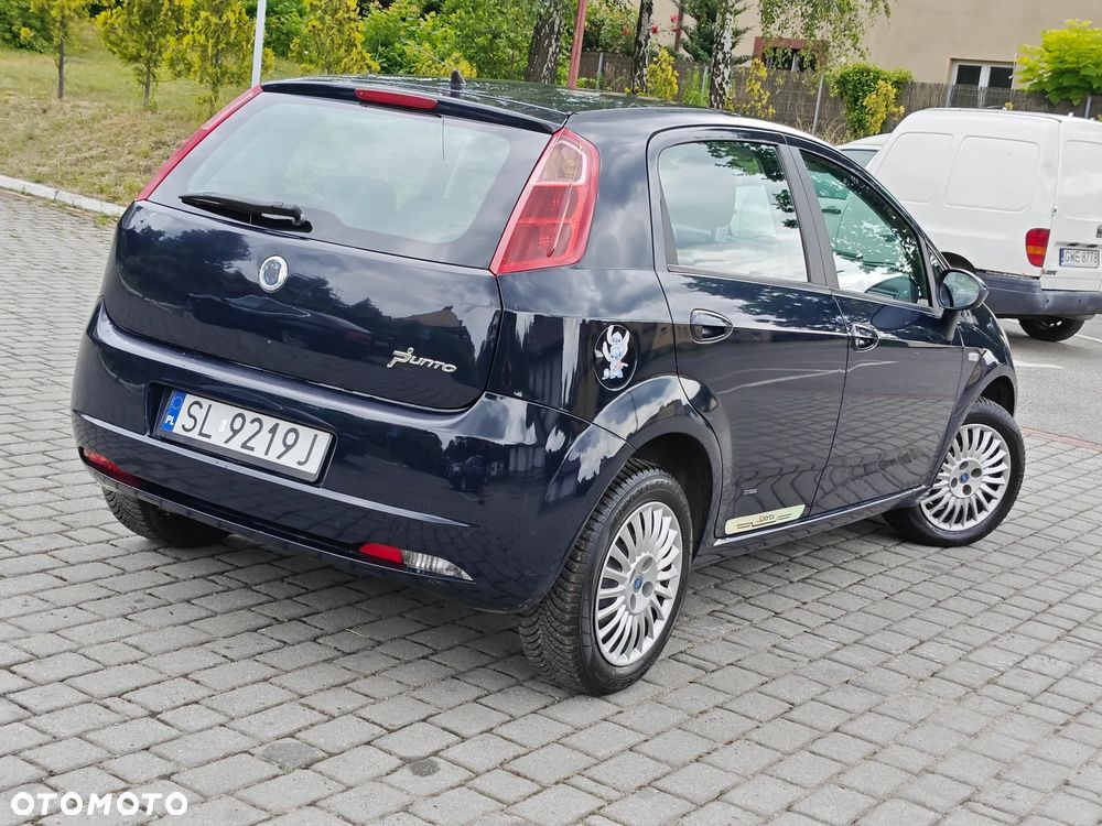 Fiat Grande Punto 1.4 8V Dynamic - 2