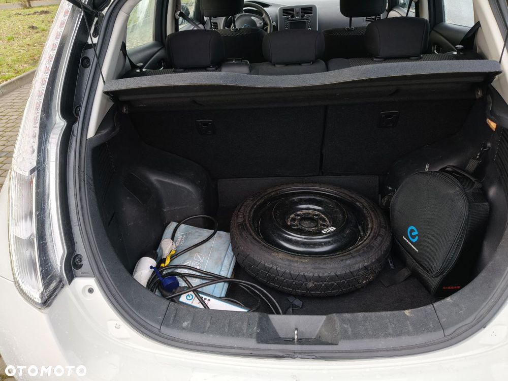 Nissan Leaf 30kWh Acenta - 17