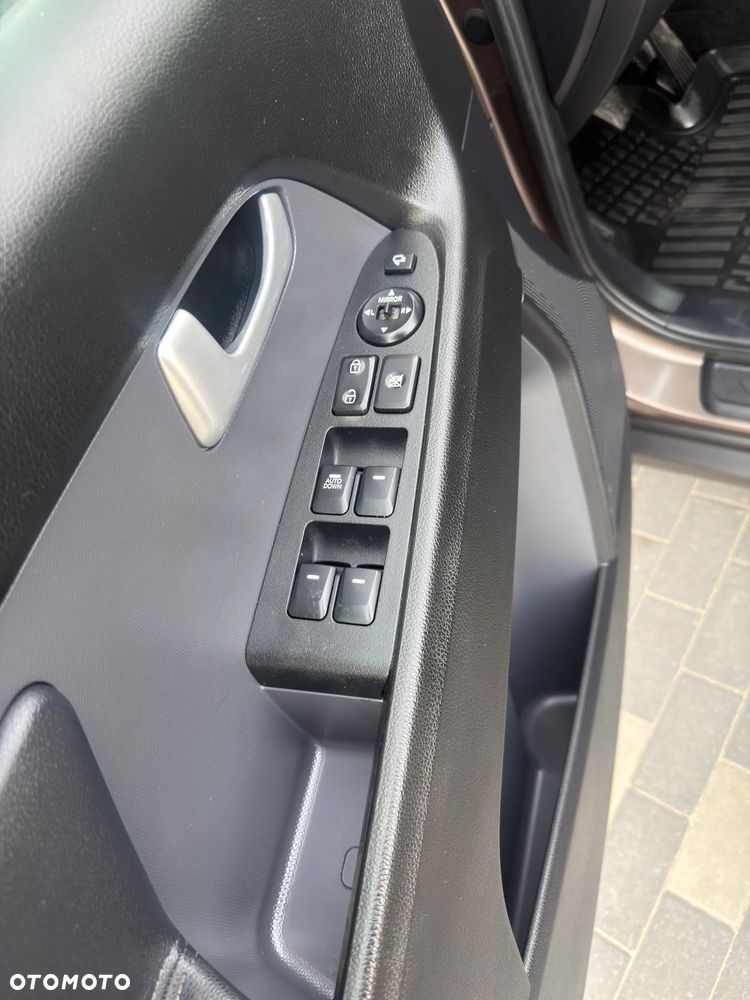 Kia Sportage 1.6 GDI 2WD Vision - 12