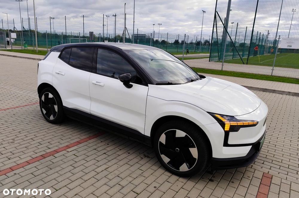 Volvo EX30 Twin Motor Performance AWD Plus - 1