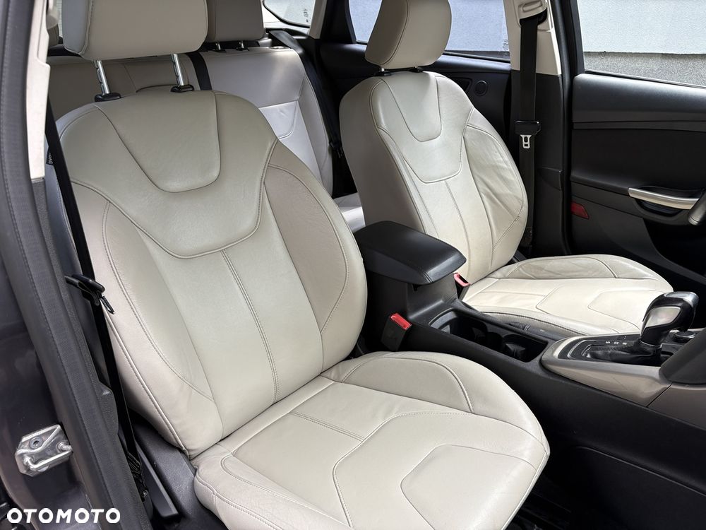 Ford Focus - 12