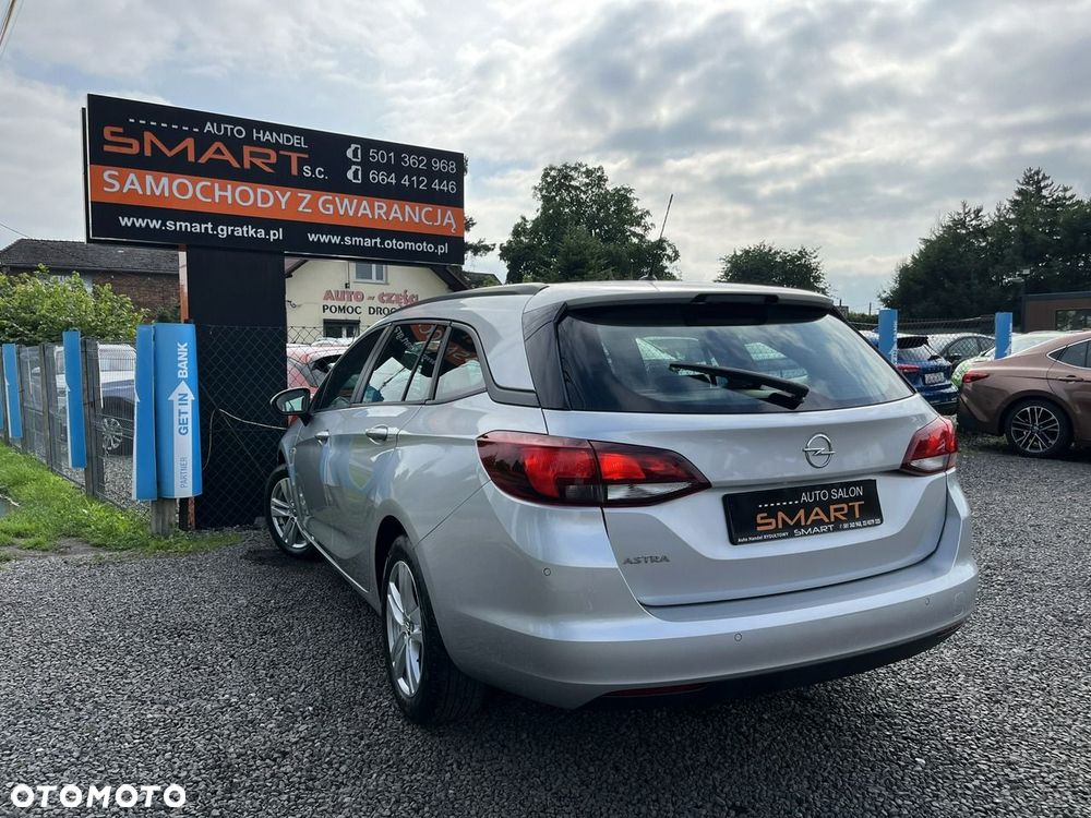 Opel Astra - 4