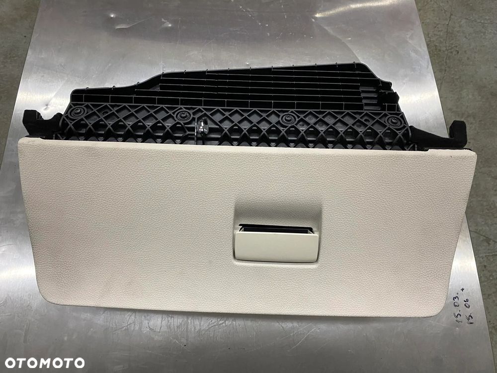 BMW F07 SCHOWEK PASAZERA 9142635 - 1