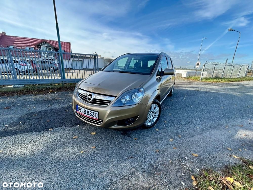 Opel Zafira - 40