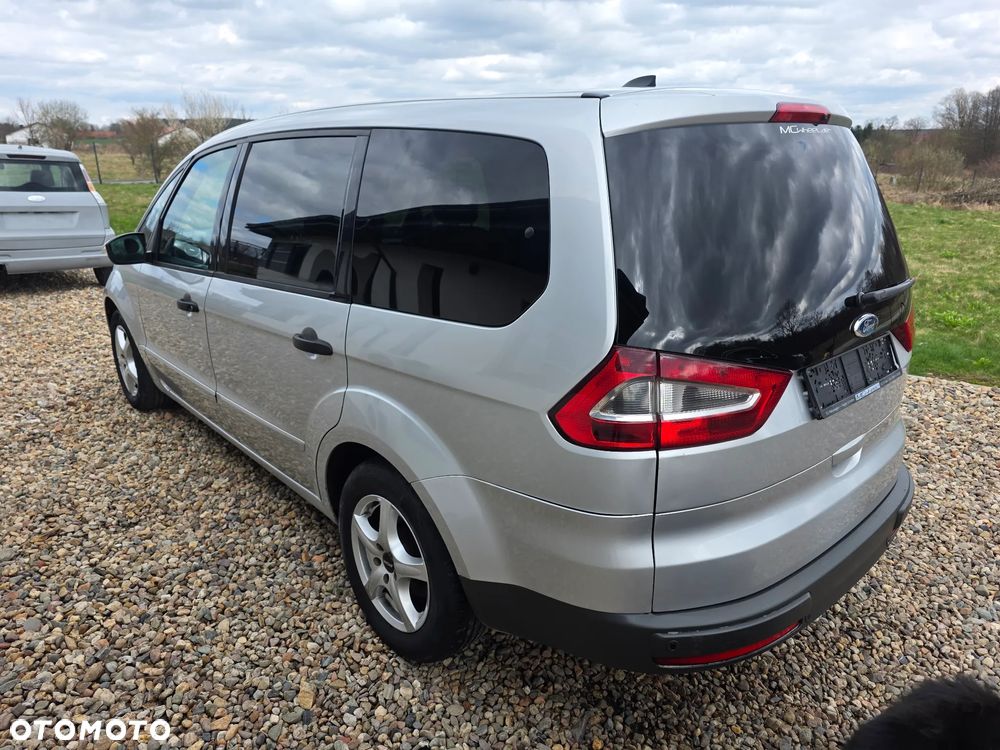 Ford Galaxy 2.0 TDCi Trend - 19