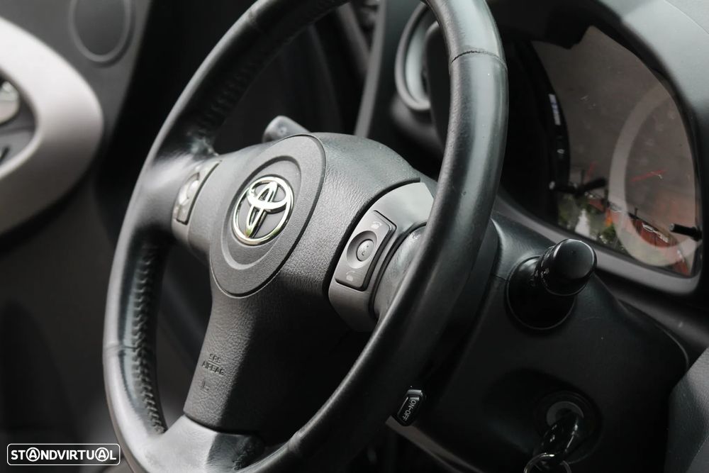 Toyota RAV4 2.2 D-4D Cross Sport NAVI - 29