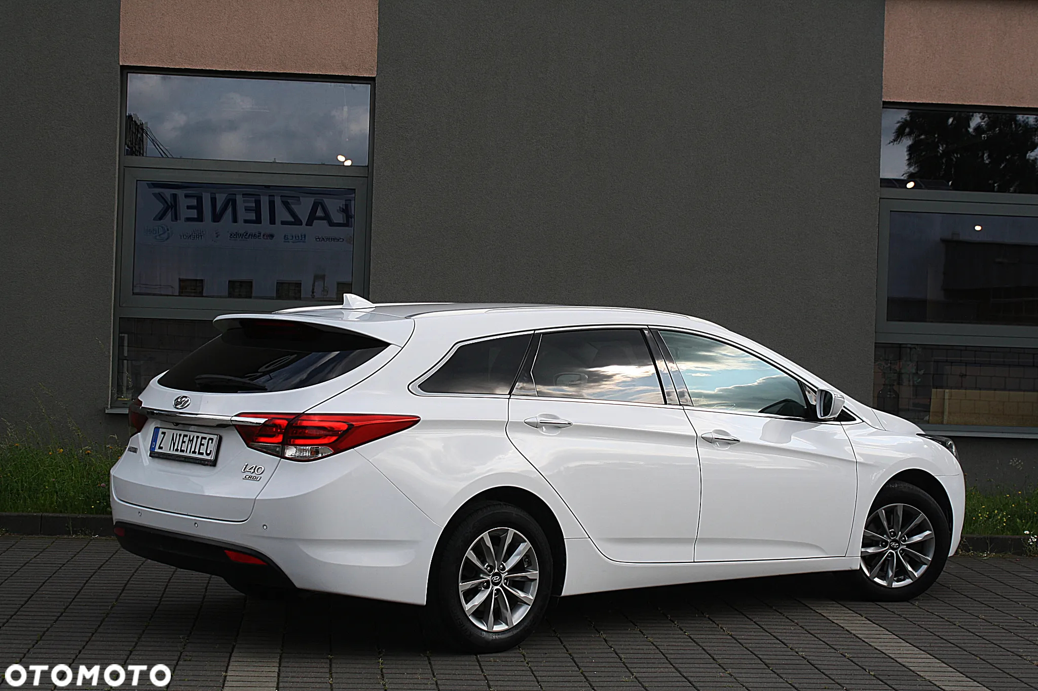 Hyundai i40 1.7 CRDi Premium DCT - 16