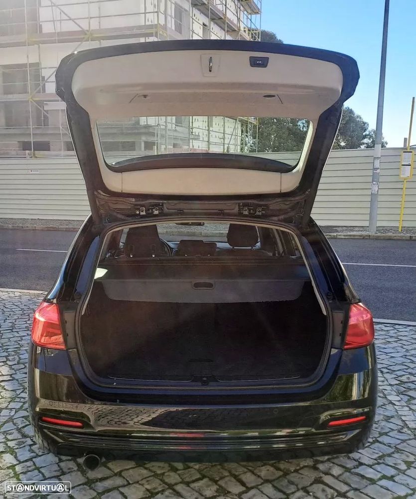 BMW 318 d Line Sport - 18