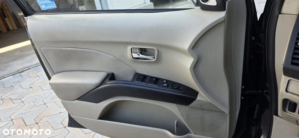 Mitsubishi Outlander 2.2 DI-D 4WD Instyle - 15
